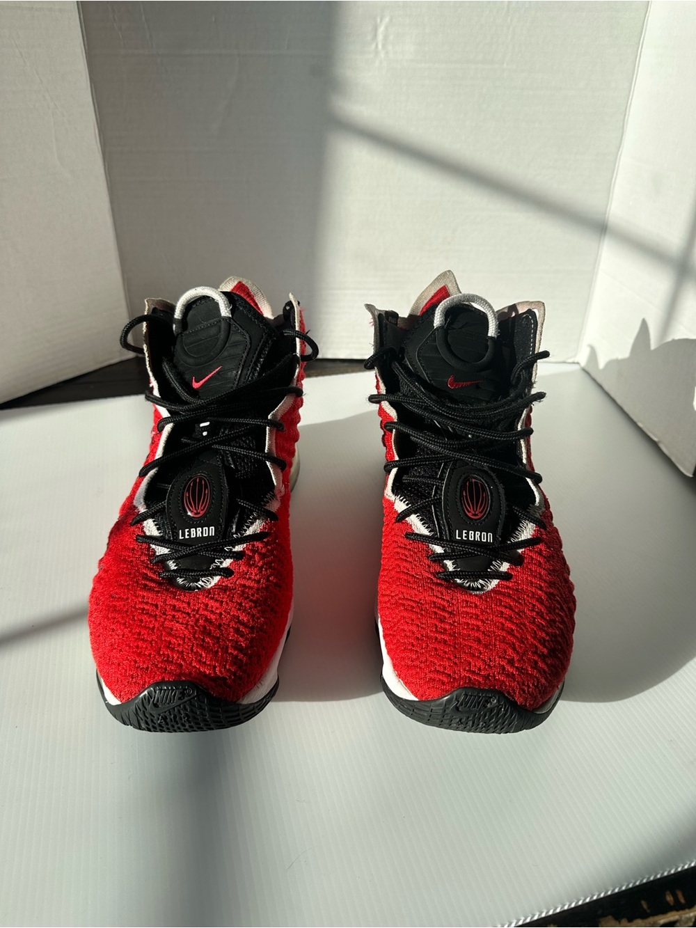 Nike LeBron 17 XVII Uptempo Men’s University Red Athletic Basketball Shoes